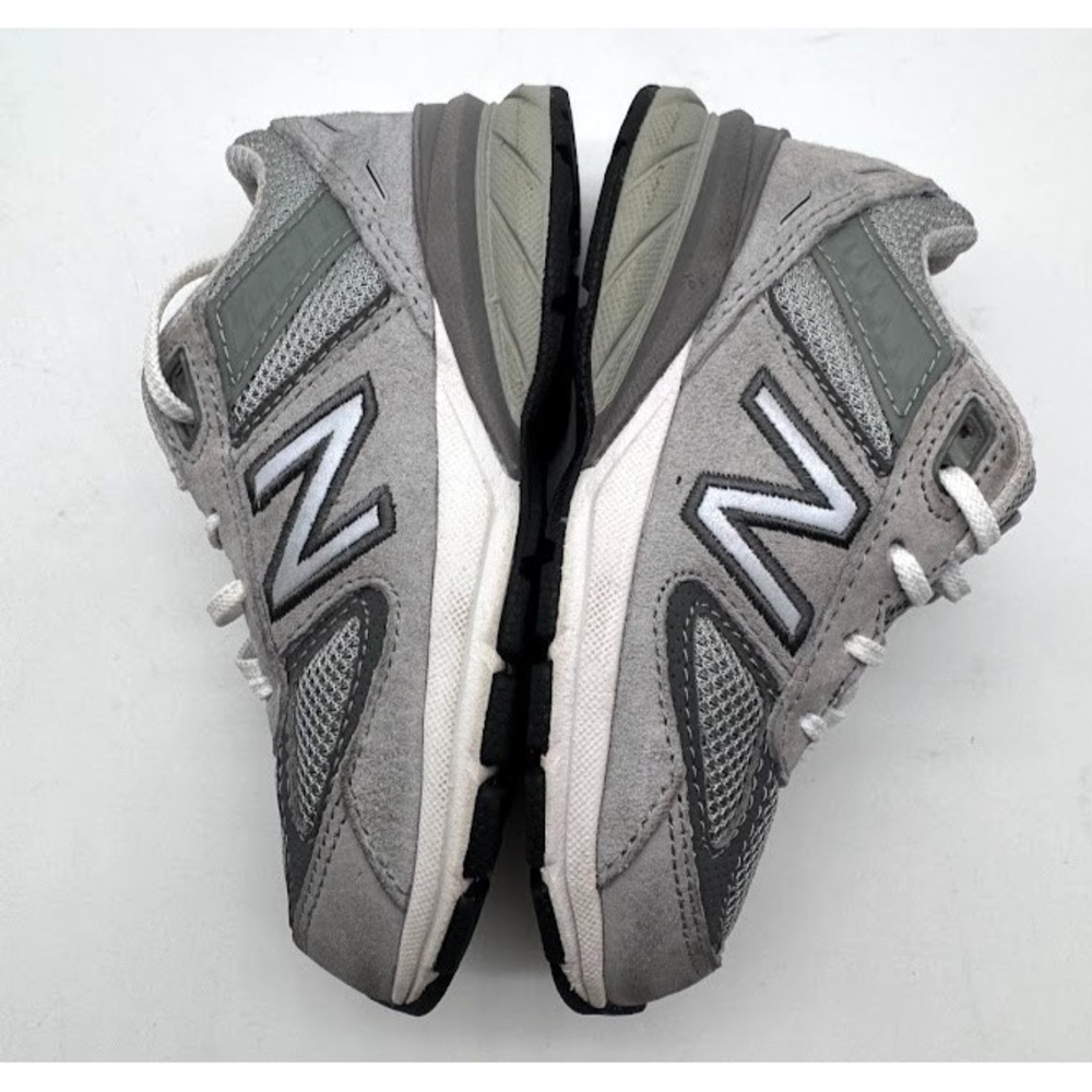 New Balance 990v5 Kids Sneakers Gray Suede Mesh Running Shoes US 8 EU 25